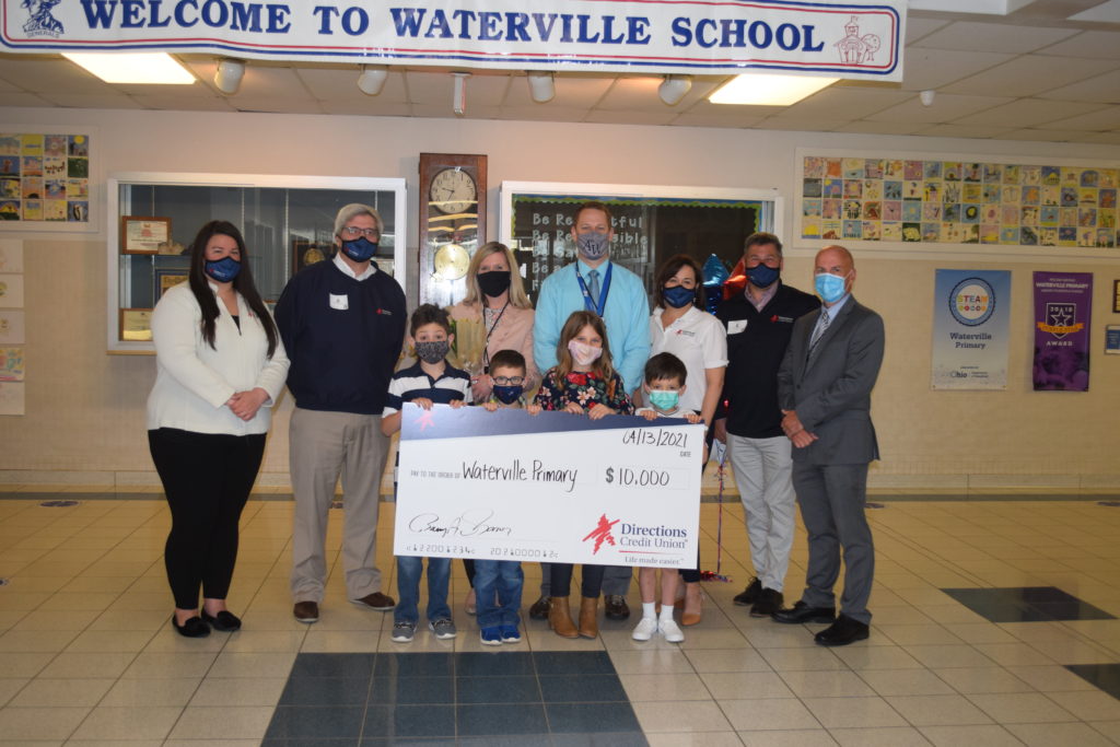 Check presentation to Waterville Primary School Check presentation to Waterville Primary School